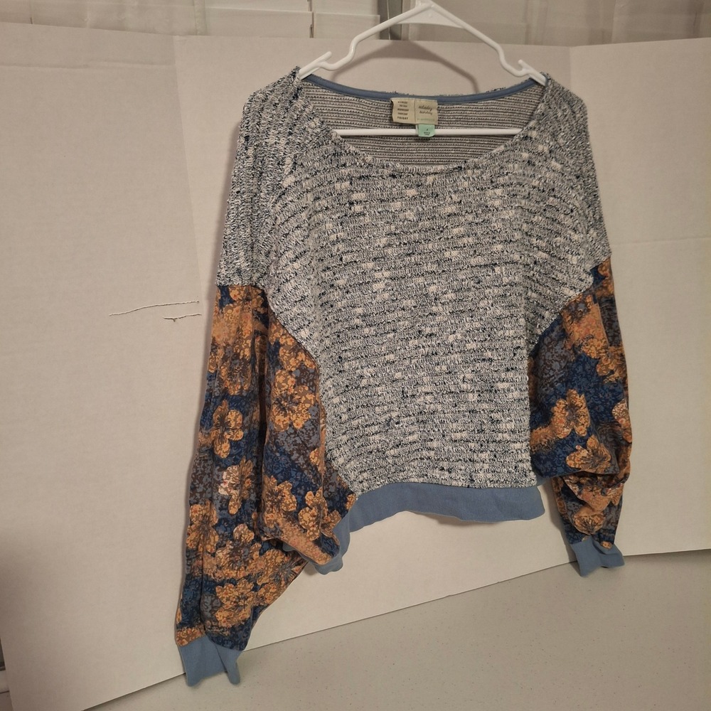 Casual Mixed-Media Women's Sweater - Blue & Mustard Floral Sleeves